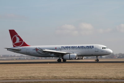 TC-JPT Turkish Airlines Airbus A320-232 - MSN 3719 - Ihlara