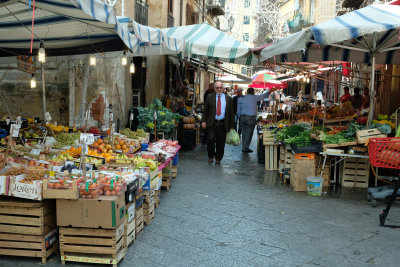 Capo street market 