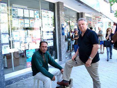 GETTING MY SHOES POLISHED IN FETHIYE .TURKEY . 24 / 4 / 2008