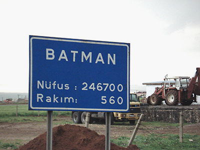 THE SIGN FOR BATMAN . TURKEY. 12 / 5 / 2007