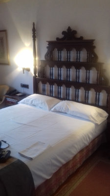 MY BED IN THE PARADOR DE GREDOS . SPAIN . 26 . 4 . 2018
