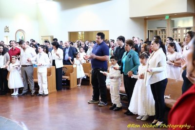 OLG_1stCommunion_1130_21May2017_0048_0092 [1024 x 768 y] [800 x 600 Pb].JPG