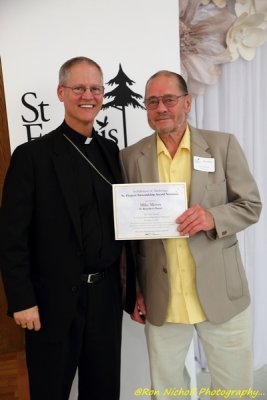 StFrancis_Stewardship_Award_05Oct2017_0101 [1024 x 768 y] [800 x 600 Pb].JPG