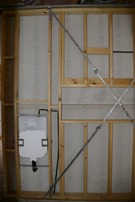 Bathroom N(from hall)_8EF0569.jpg