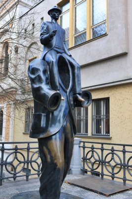 Frank Kafka Statue