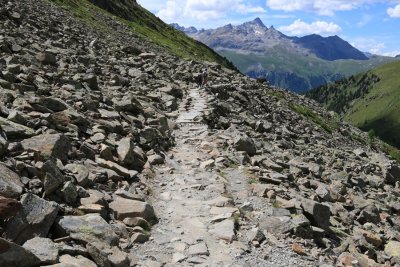 Hiking Trail Muottas Muragl-Alp Langard