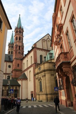 Wrzburg. Cathedral