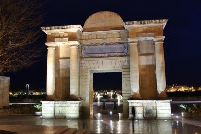 Puerta del Puente