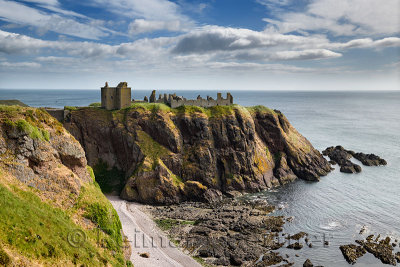 Dunnottar Castle to Crail