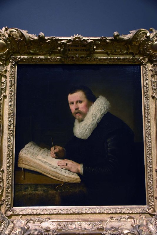 Portrait of a Man Sitting at his Desk (1631) - Rembrandt Harmenszoon van Rijn - 5173