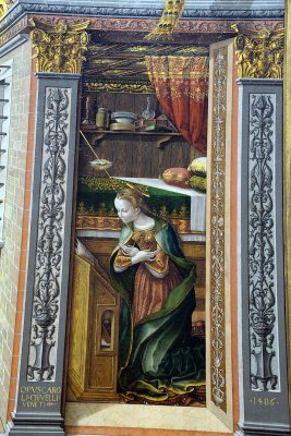 Carlo Crivelli - The Annunciation, with Saint Emidius (1486), detail - 3084