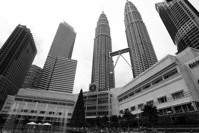 Petronas Twin Towers - 4740