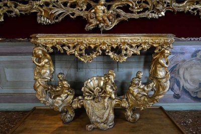 Detail of the furniture in the Throne Room - Ca'Rezzonico - 7041