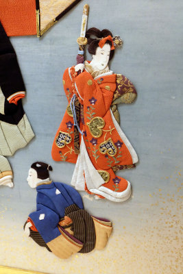Paravent  deux panneaux reprsentant un jeu de poupes de la fte des filles (1862), dtail - muse municipal de Nagoya - 1059