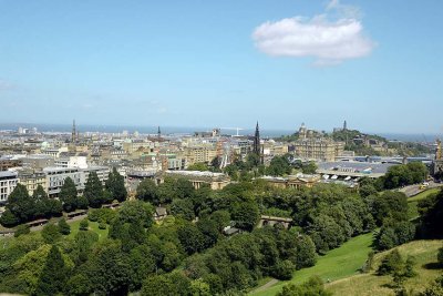 Edinburgh seen from Edinburgh Castle - 4636