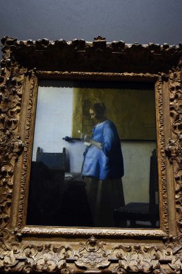 Woman Reading a Letter (c. 1663) - Johannes Vermeer - 4431