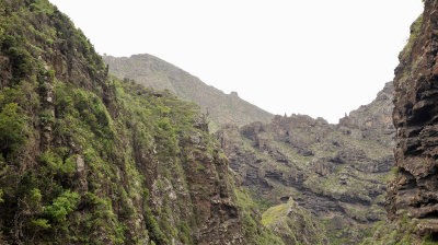 Cuevas negras