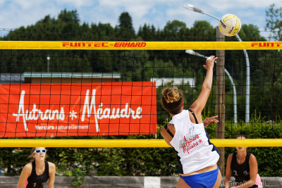 Beach Volley 201_028_01_openWith.jpg