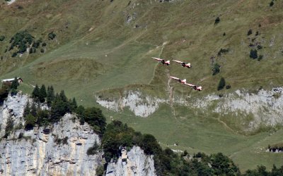 Patrouille Suisse in front of the Wiggis