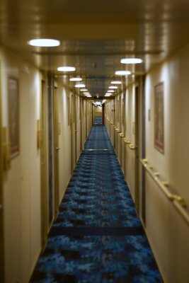 Noordam Navigation deck hallway