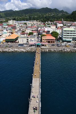 Roseau pier and town