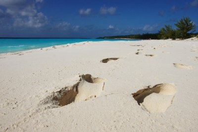 Sandy footprints, Half Moon Cay