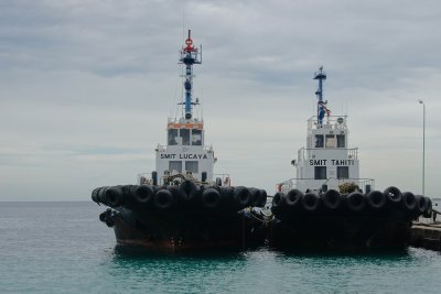 Bonaire tugboats