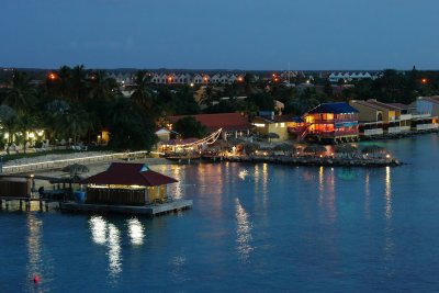 Kralendijk at night