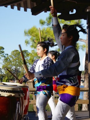 Taiko drummers