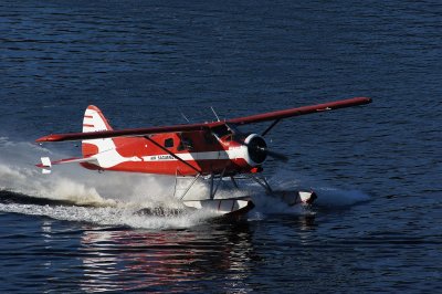 Seaplane taking off in Saguenay