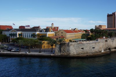 Willemstad fort walls