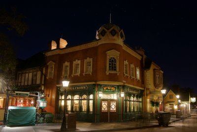 Rose and Crown pub at night