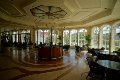 Grand Floridian restaurant lobby