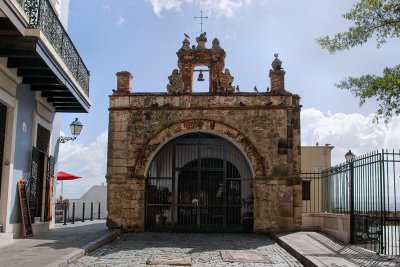 Capilla Del Cristo chapel in Old San Juan