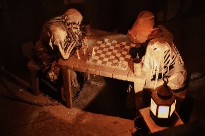 Chess playing pirates