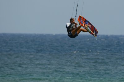 Kite boarder gets huge air