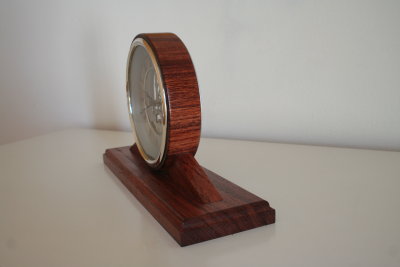 side view mantlepiece clock