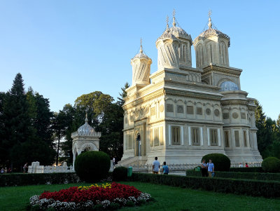 Monastery Curtea de Arges