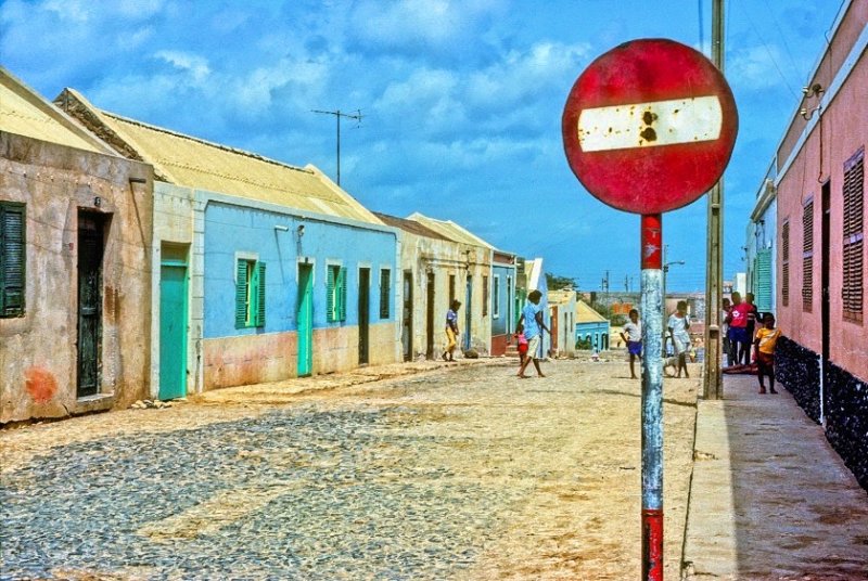 Sentido Proibido-Wrong Way