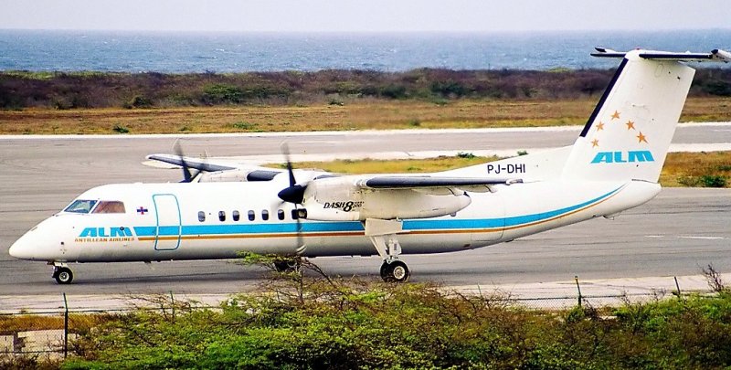 Antillean Airlines, ALM, De Havilland Canada, DHC-8-31