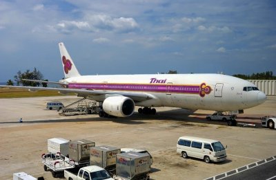 Thai Boeing 777/200, HS-TJG 