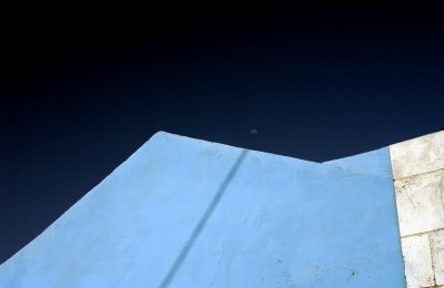 Parede Azul e Lua