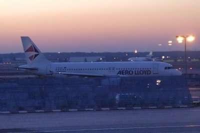 Aero LLoyd A320, D-ALAA in EDDF