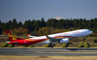Hong Kong Airline's A330-300, B-LNU, TO With Mount Fuji Behind