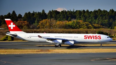 Swiss A340-300, HB-JMI, Landing, w/ Mount Fuji Behind