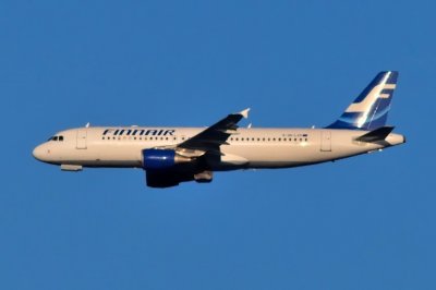 Finnair A320, OH-LXD, On Approach To Lisbon