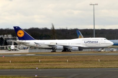 Lufthansa B-747/400, D-ABVU, Still Active