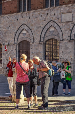 2017 - Denise, Reg, Mary Frances, Jean & Jackie, Piazza del Campo - Siena, Tuscany - Italy