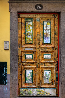 2018 - Rua Santa Maria, Painted Doors (Arte de Portas Abertas) - Funchal, Madeira - Portugal