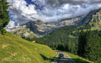 2018 - Guichet Du Terroir, Route du Col de la Croix - Switzerland (iPhoneX)